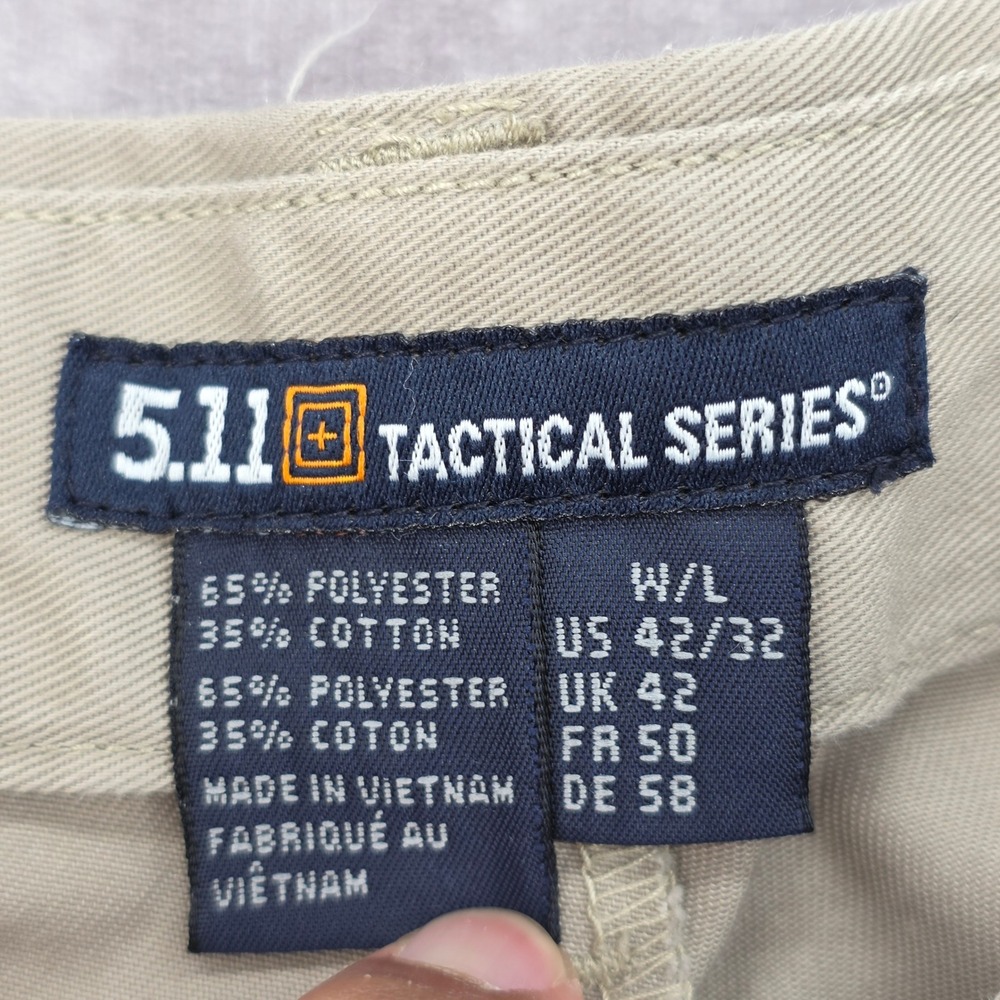 5.11 Tactical Series‎ Mens 42x32 Khaki Covert Casual Pants Tan 74332 Poly Cotton - Picture 3 of 12